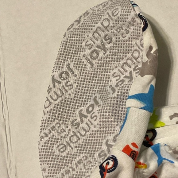 Simple Joys made by Carter’s Onesies Size 2T - Picture 7 of 9